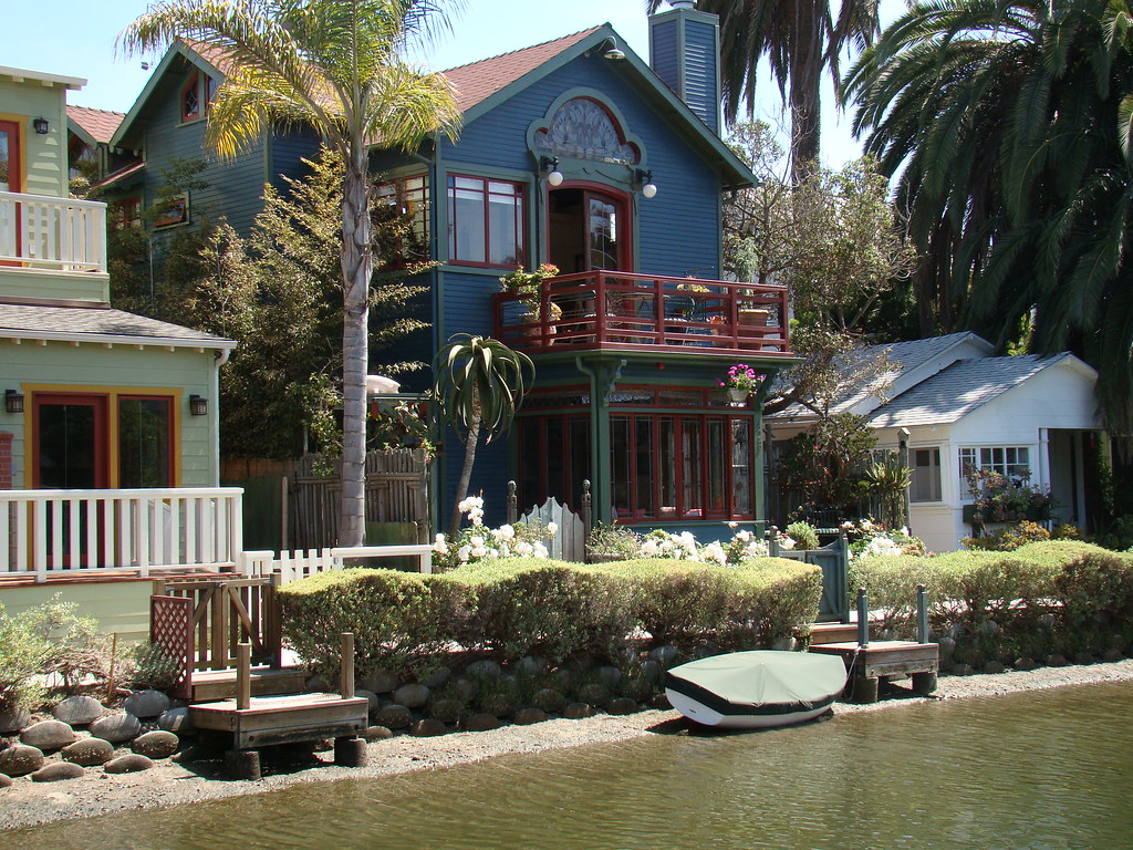 The Canals & Walk Streets window film and security tinting
